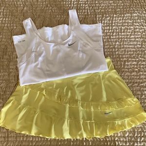 Nike Tennis/Pickleball M yellow skort M white tank Pretty!